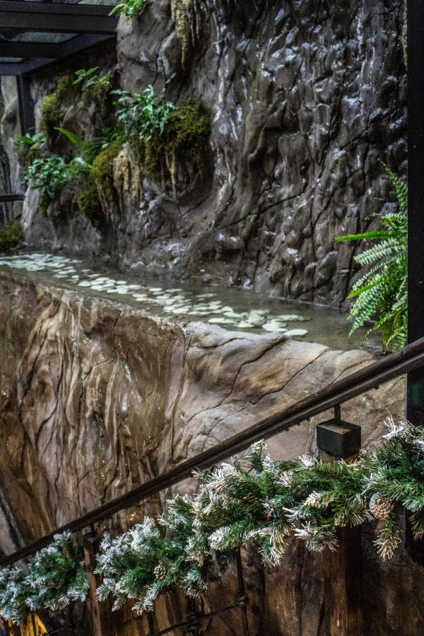 Bg Palace Hotel Tbilisi Exterior photo